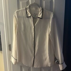 Banana Republic Silk Button Down Blouse
